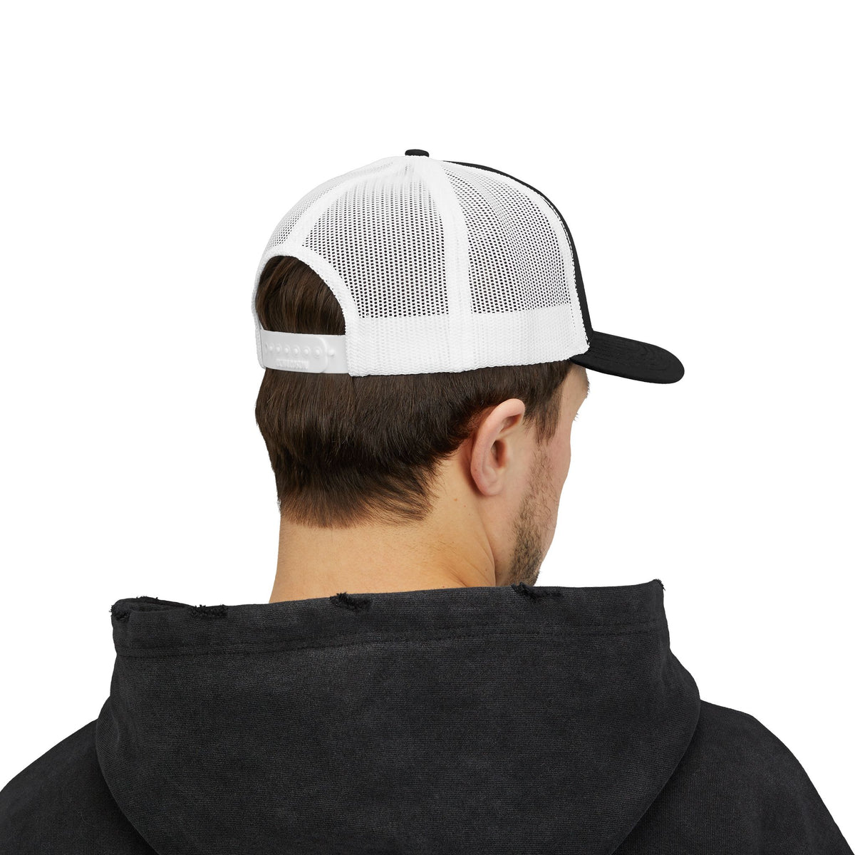 N.O.A.H™ Trucker Cap — Retro Robot 'NOAH' Embroidered Snapback